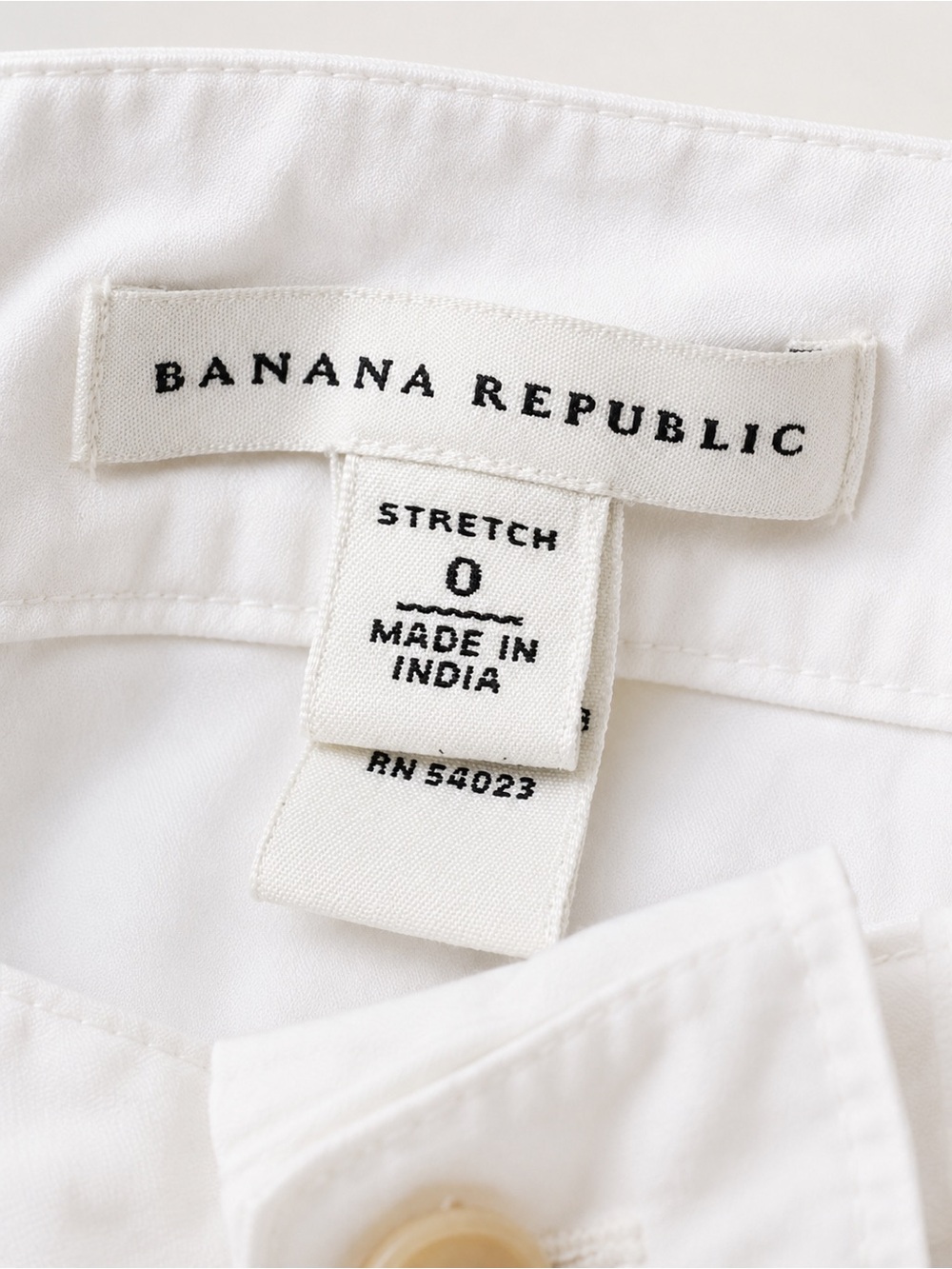 Like New - Banana Republic Low-Rise White Wide Leg Trousers, Neutral - Picture 8 of 16